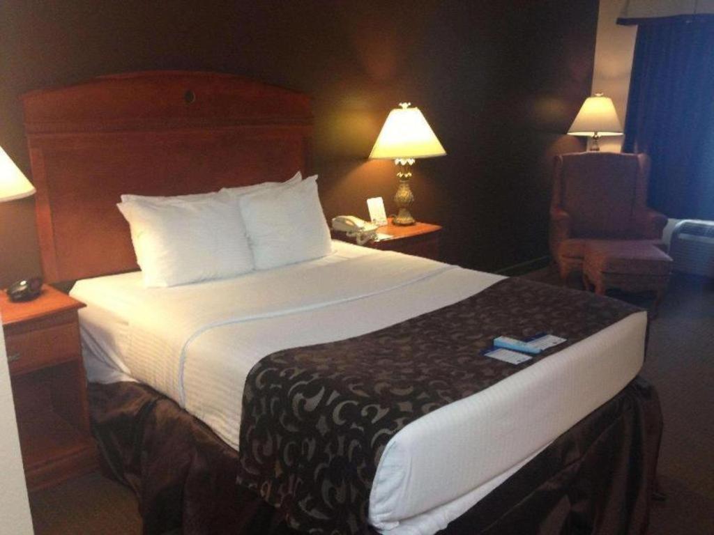 Best Western Manhattan Inn מראה חיצוני תמונה