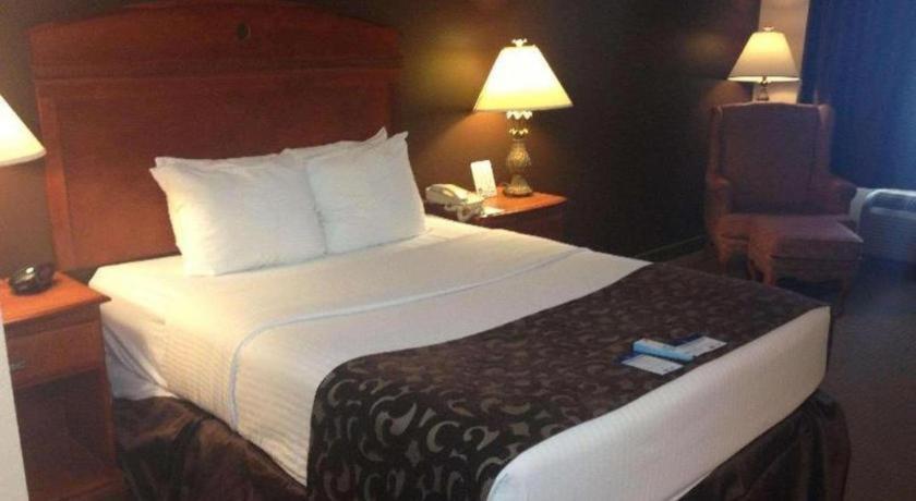 Best Western Manhattan Inn מראה חיצוני תמונה